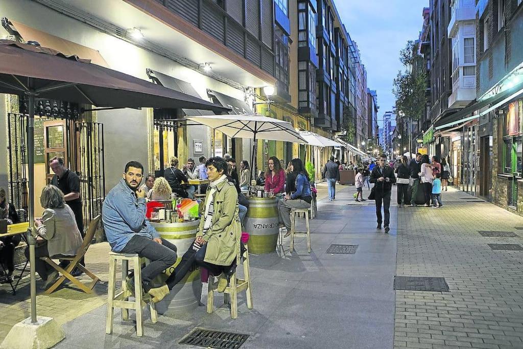 Espacioso 140 M2 Y Calidad A 250 Metros Playa Y Puerto Deportivo 5Hab 2 Banos Vut2917As Gijón Esterno foto